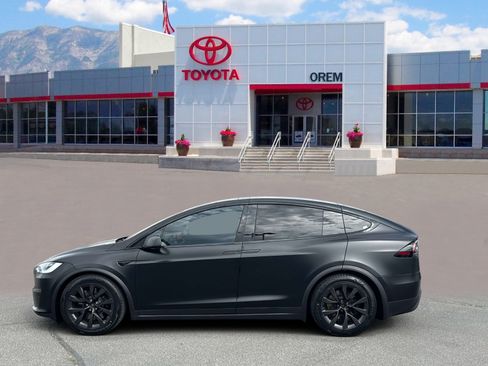 Used 2022 Tesla Model X Plaid AWD/4WD image 6