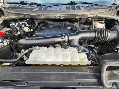 Used 2022 Ford F150 Lariat image 24