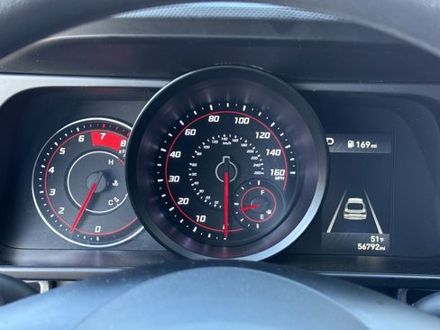 Certified 2022 Hyundai Elantra SEL w/ Preferred Accessory Package image 18