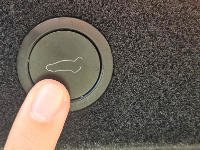 Used 2025 Tesla Model 3 RWD image 77