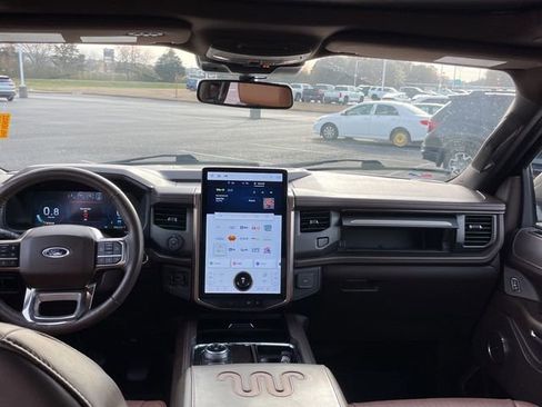 Used 2022 Ford Expedition Max King Ranch image 18