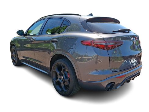 Used 2023 Alfa Romeo Stelvio Veloce AWD/4WD image 4