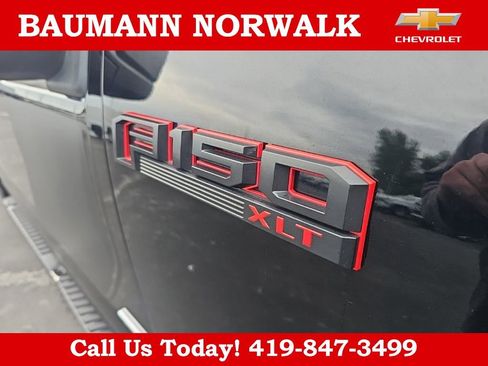 Used 2016 Ford F150 XLT w/ Equipment Group 302A Luxury AWD/4WD image 13