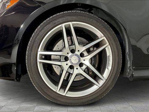 Used 2016 Mercedes-Benz E 350 4MATIC Sedan image 30