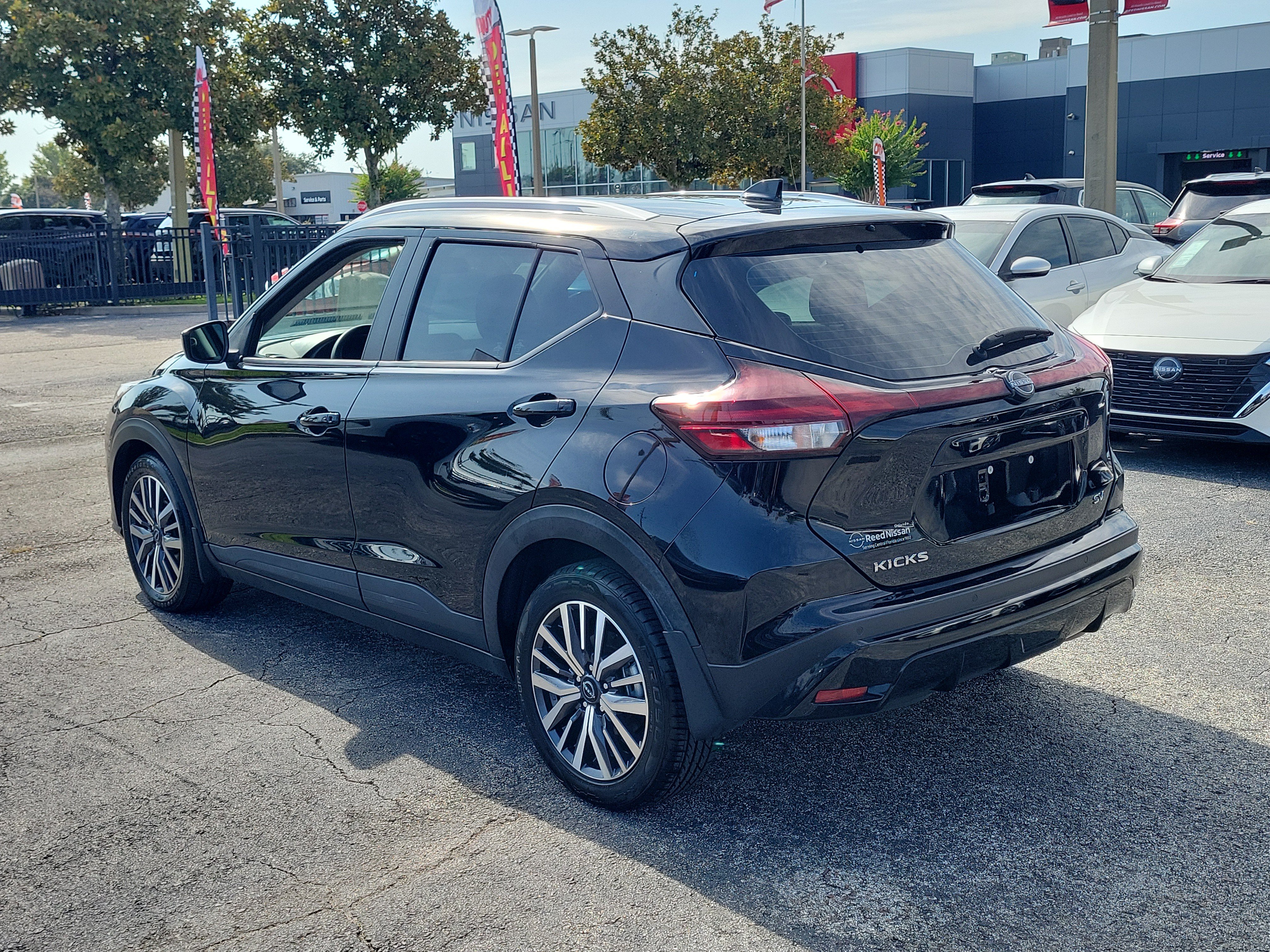 Certified 2024 Nissan Kicks SV FWD image 8