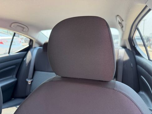 Used 2021 Nissan Versa S FWD image 30