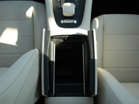 New 2026 Mercedes-Benz GLE 450 4MATIC image 23