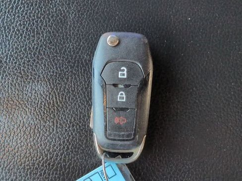 Used 2019 Ford F150 XL w/ Equipment Group 101A Mid RWD image 26