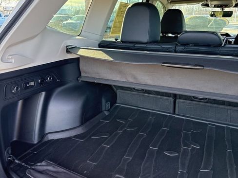 Used 2023 Subaru Forester Touring image 23