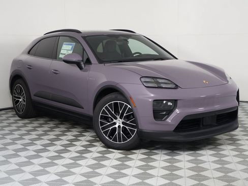 New 2026 Porsche Macan Electric RWD image 9
