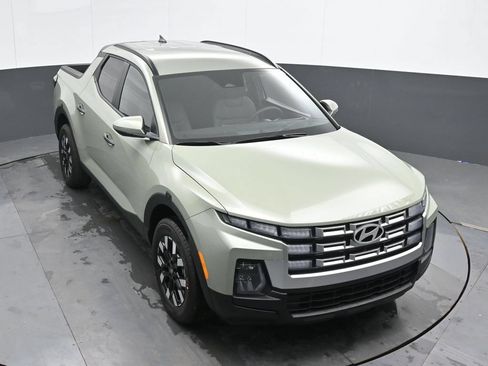Used 2025 Hyundai Santa Cruz SEL AWD/4WD image 39