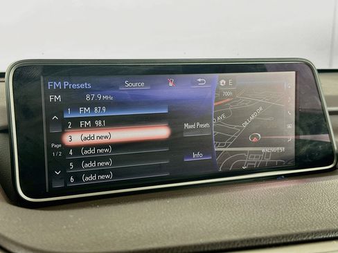 Used 2016 Lexus RX 350 AWD w/ Premium Package image 21