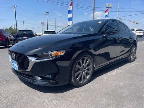 Used 2025 MAZDA MAZDA3 s FWD image 3