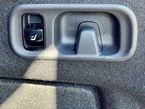 Certified 2022 Mercedes-Benz C 300 C 300 image 38