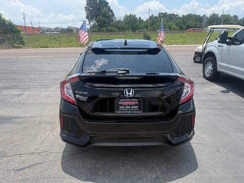 Used 2018 Honda Civic EX image 6