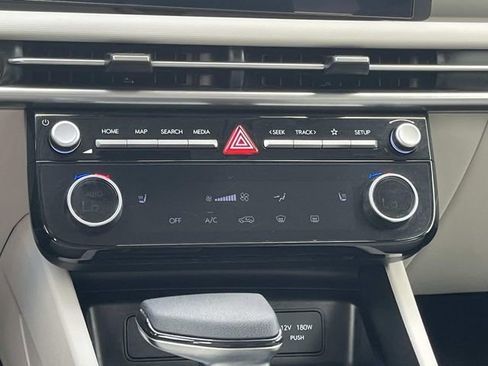 Certified 2025 Hyundai Tucson SEL image 17