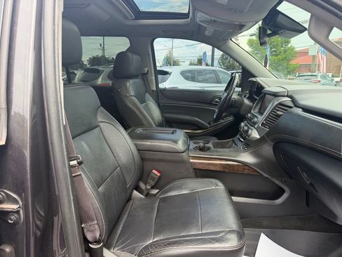 Used 2015 Chevrolet Suburban LT AWD/4WD image 37