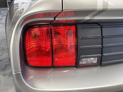 Used 2008 Ford Mustang GT Premium image 16