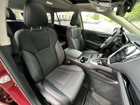 Certified 2025 Subaru Outback Limited AWD/4WD image 25