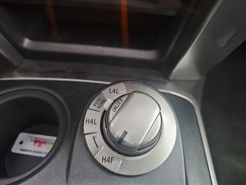 Used 2016 Toyota 4Runner Limited image 25