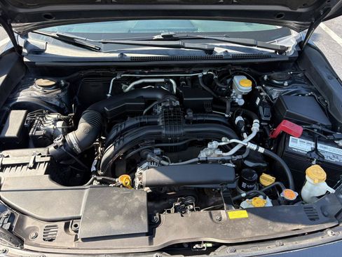 Used 2019 Subaru Crosstrek 2.0i Premium AWD/4WD image 24