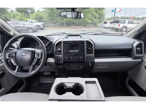 Used 2022 Ford F250 XL w/ Power Equipment Group AWD/4WD image 10