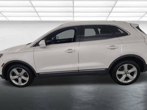 Used 2018 Lincoln MKC Premiere FWD image 4