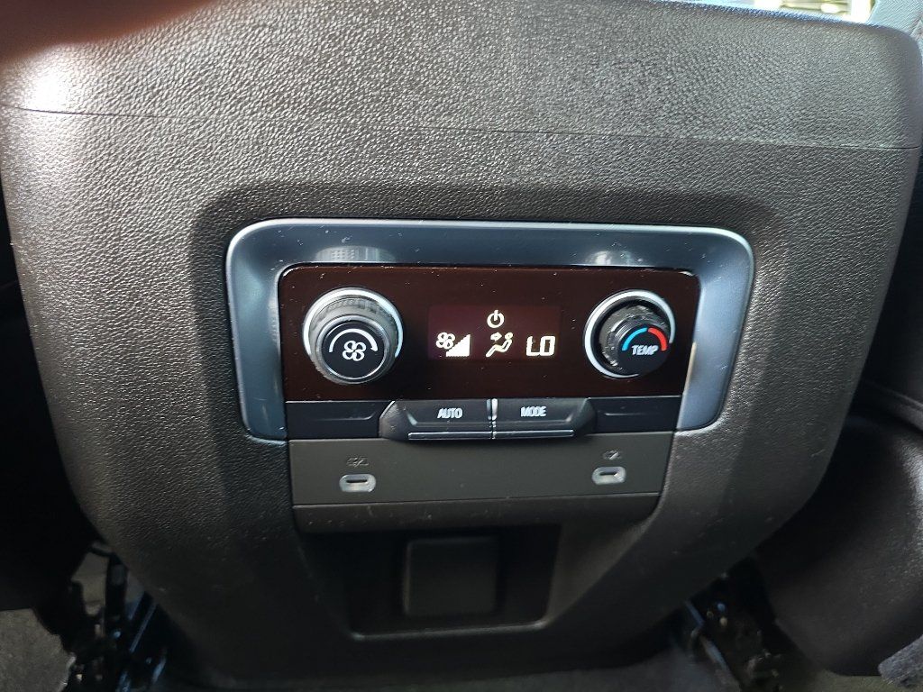 Used 2021 Chevrolet Tahoe LT AWD/4WD image 21