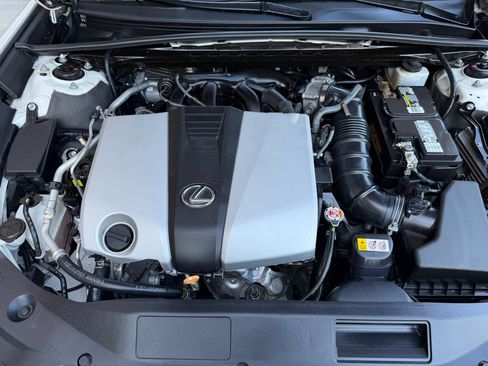 Used 2019 Lexus ES 350 Ultra Luxury w/ Accessory Package 2 FWD image 31