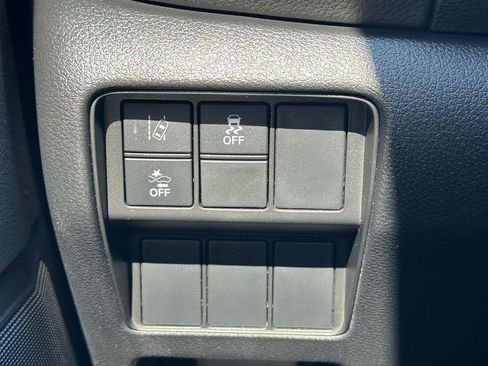 Used 2021 Honda CR-V LX image 10