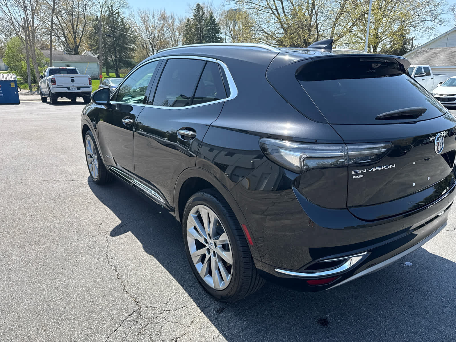 Used 2023 Buick Envision Avenir AWD/4WD image 5