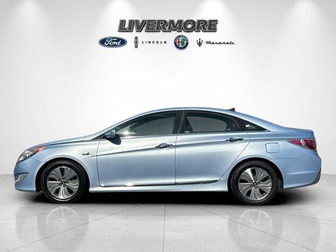 Used 2013 Hyundai Sonata Limited w/ Panoramic Sunroof Pkg FWD image 6