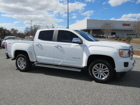 Used 2015 GMC Canyon SLT image 2