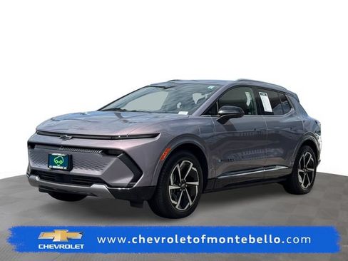 Certified 2024 Chevrolet Equinox EV LT w/ LPO, Blackout Package FWD image 1