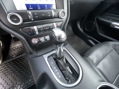 Used 2023 Ford Mustang Premium image 15