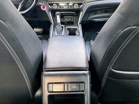 Used 2022 Honda Accord Sport image 30