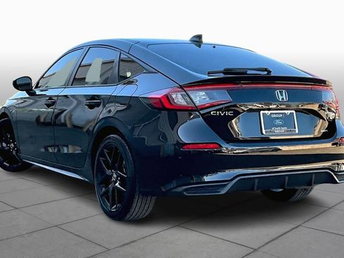 Used 2025 Honda Civic Sport image 13