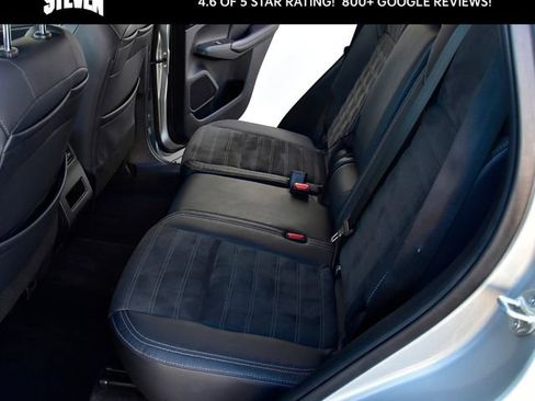 Used 2023 Mitsubishi Outlander SE image 15