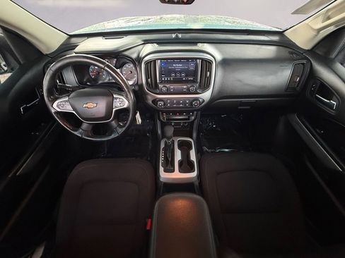 Used 2022 Chevrolet Colorado LT w/ Fleet Safety Package RWD image 12