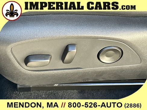 New 2026 Chevrolet Equinox EV LT image 31