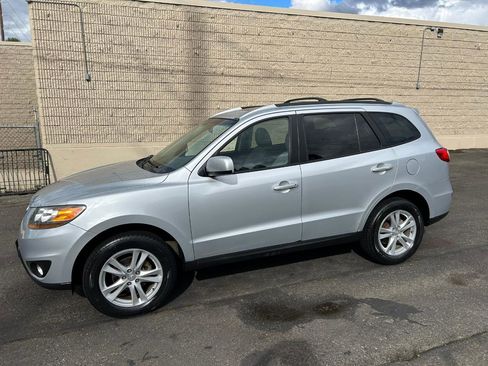 Used 2010 Hyundai Santa Fe SE w/ Premium Pkg 3 image 8