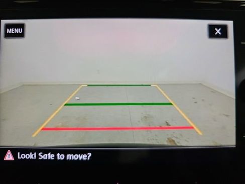 Used 2021 Volkswagen Atlas SEL Premium image 26