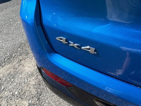 Used 2025 Jeep Compass Limited w/ Elite Group AWD/4WD image 11