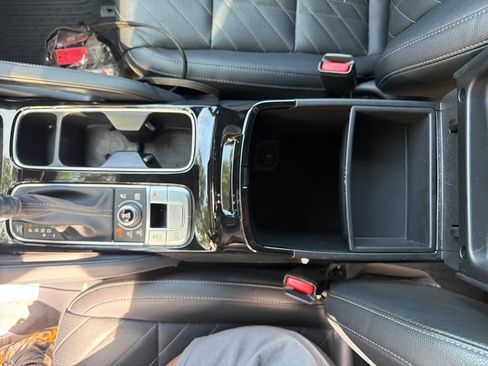 Used 2025 Kia Telluride EX X-Line AWD/4WD image 25