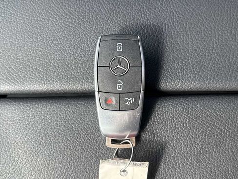 Used 2026 Mercedes-Benz GLE 350 4MATIC image 27