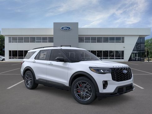 New 2026 Ford Explorer ST-Line w/ ST-Line Street Pack AWD/4WD image 30