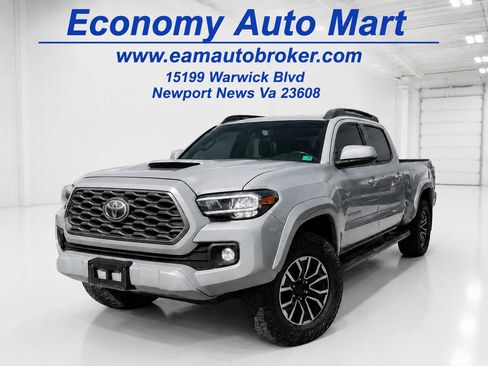 Used 2021 Toyota Tacoma TRD Sport w/ TRD Premium Sport Package AWD/4WD image 1