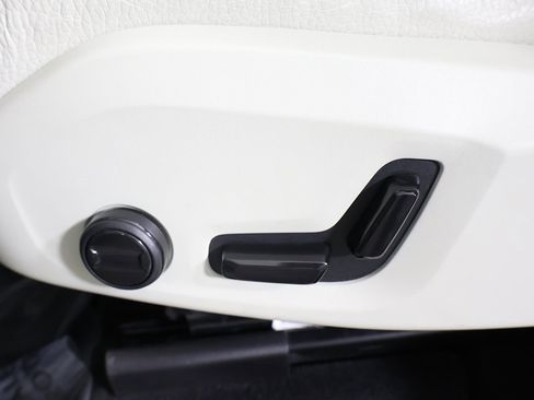 Used 2023 Volvo XC60 B5 Core w/ Climate Package image 36