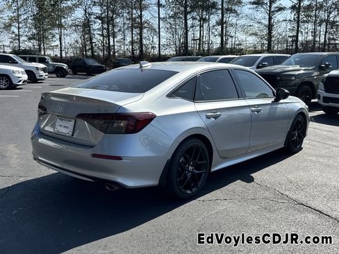 Used 2025 Honda Civic Sport image 8