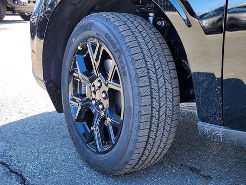 New 2026 Ford Maverick Lariat w/ Black Appearance Package image 32